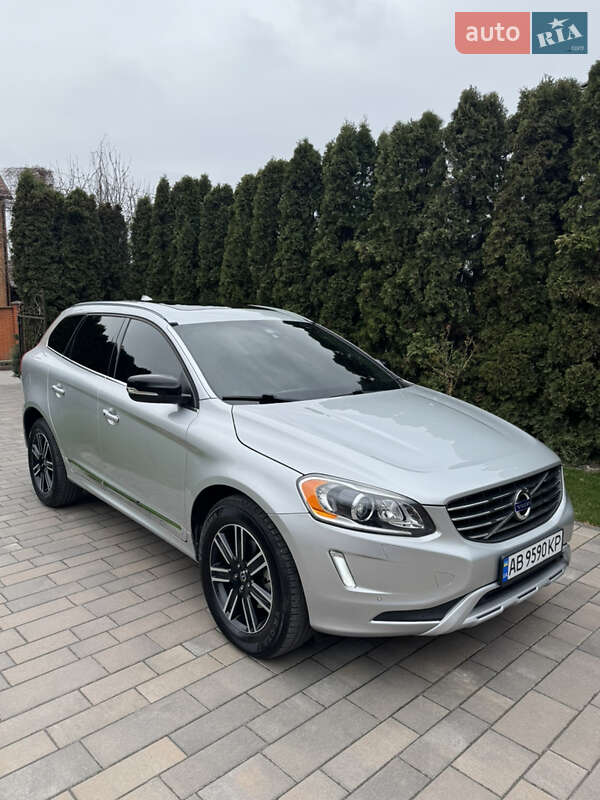 Volvo Xc60 (2017)