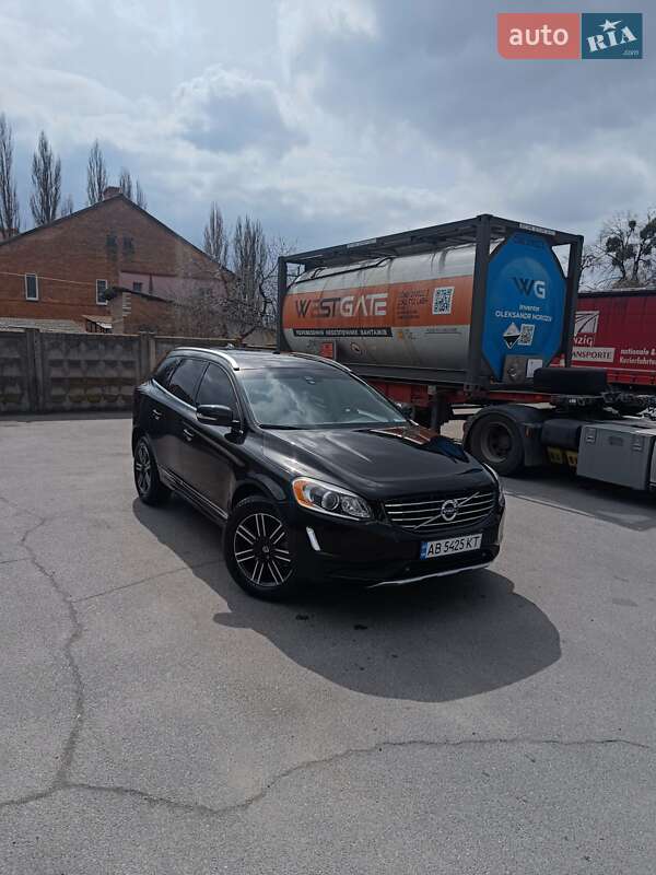 Volvo Xc60 (2016)
