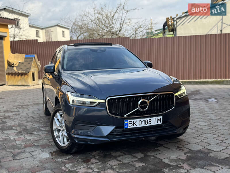 Volvo Xc60 (2017)
