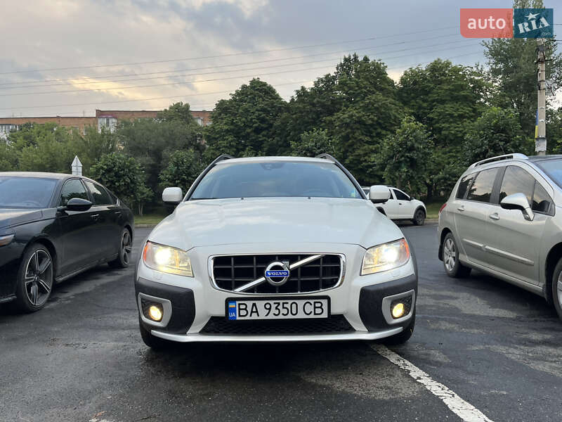 Volvo Xc70 (2012)