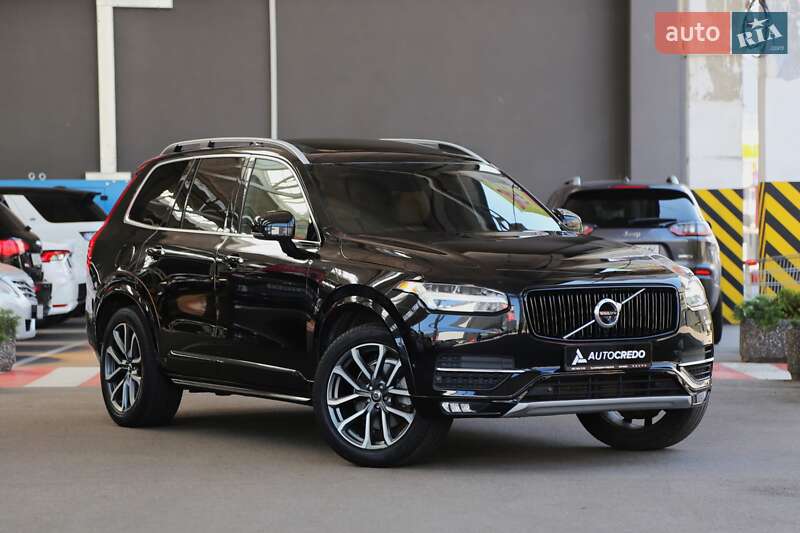 Volvo Xc90 (2017)