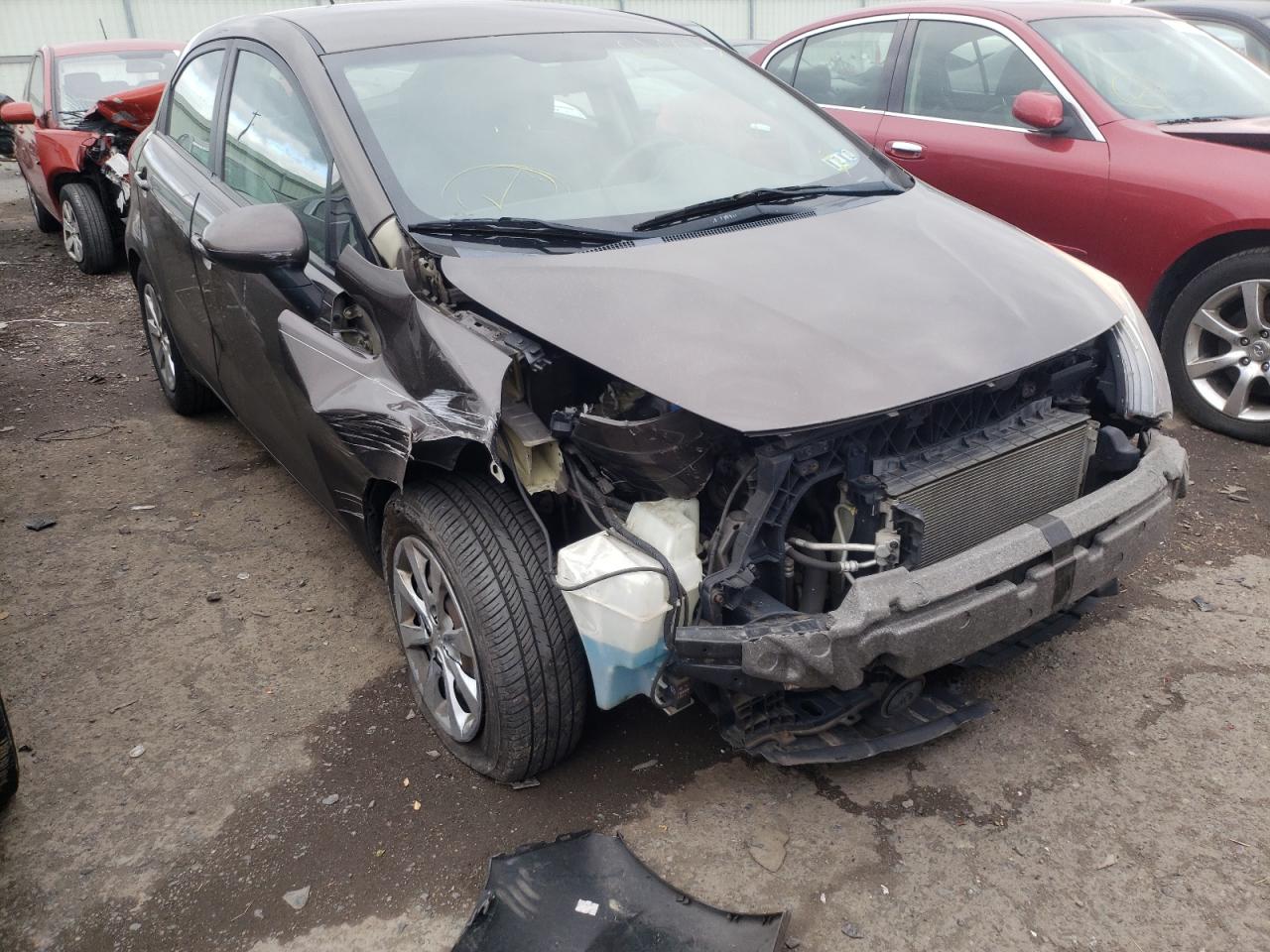 Kia Rio ex (2012)