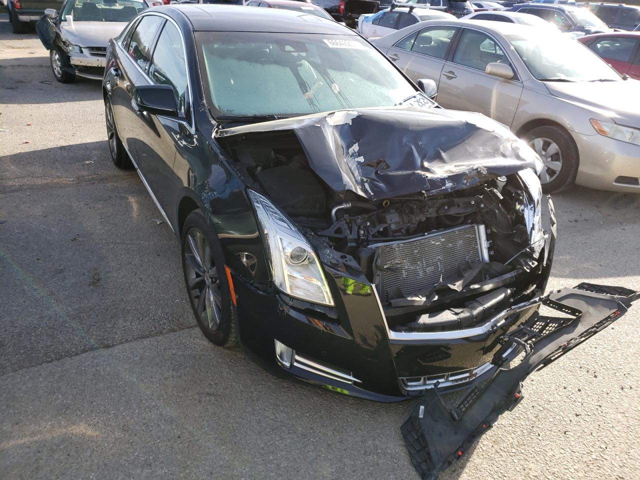 Cadillac Xts luxury (2013)