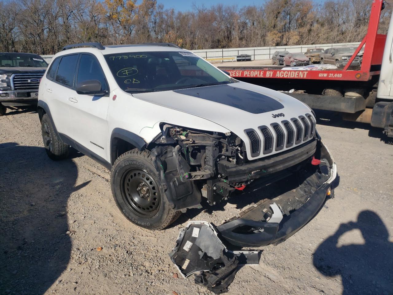 Jeep Cherokee t (2015)