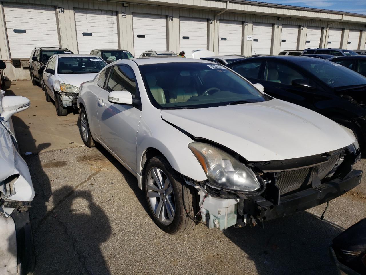 Nissan Altima s (2010)