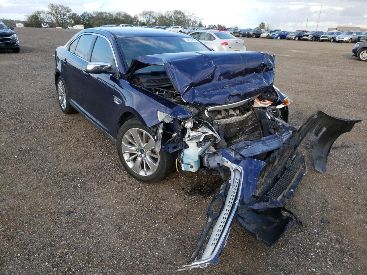 Ford Taurus lim (2011)