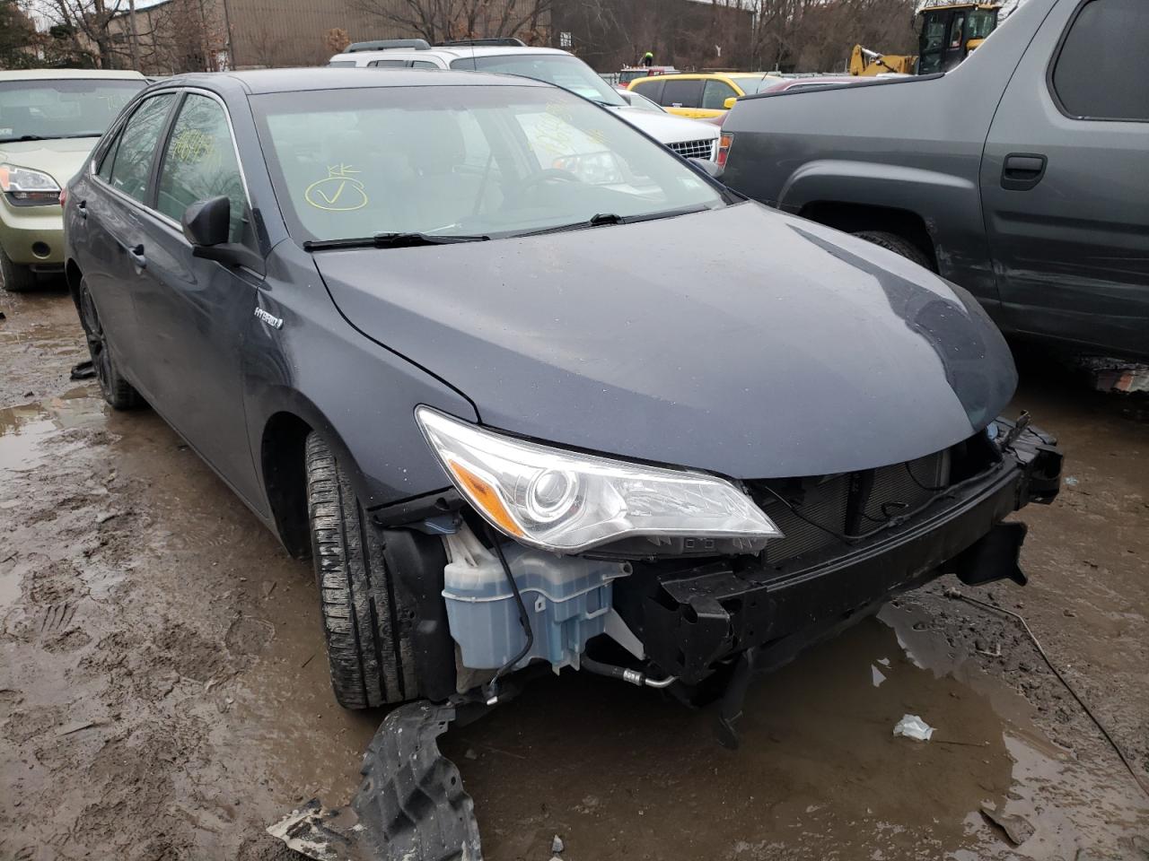Toyota Camry hybr (2017)
