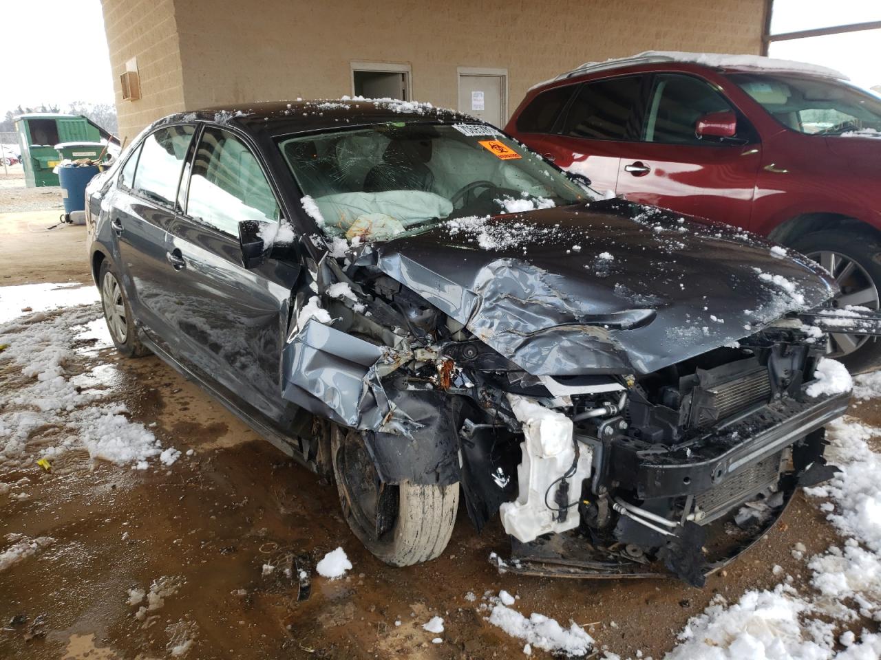 Volkswagen Jetta base (2015)