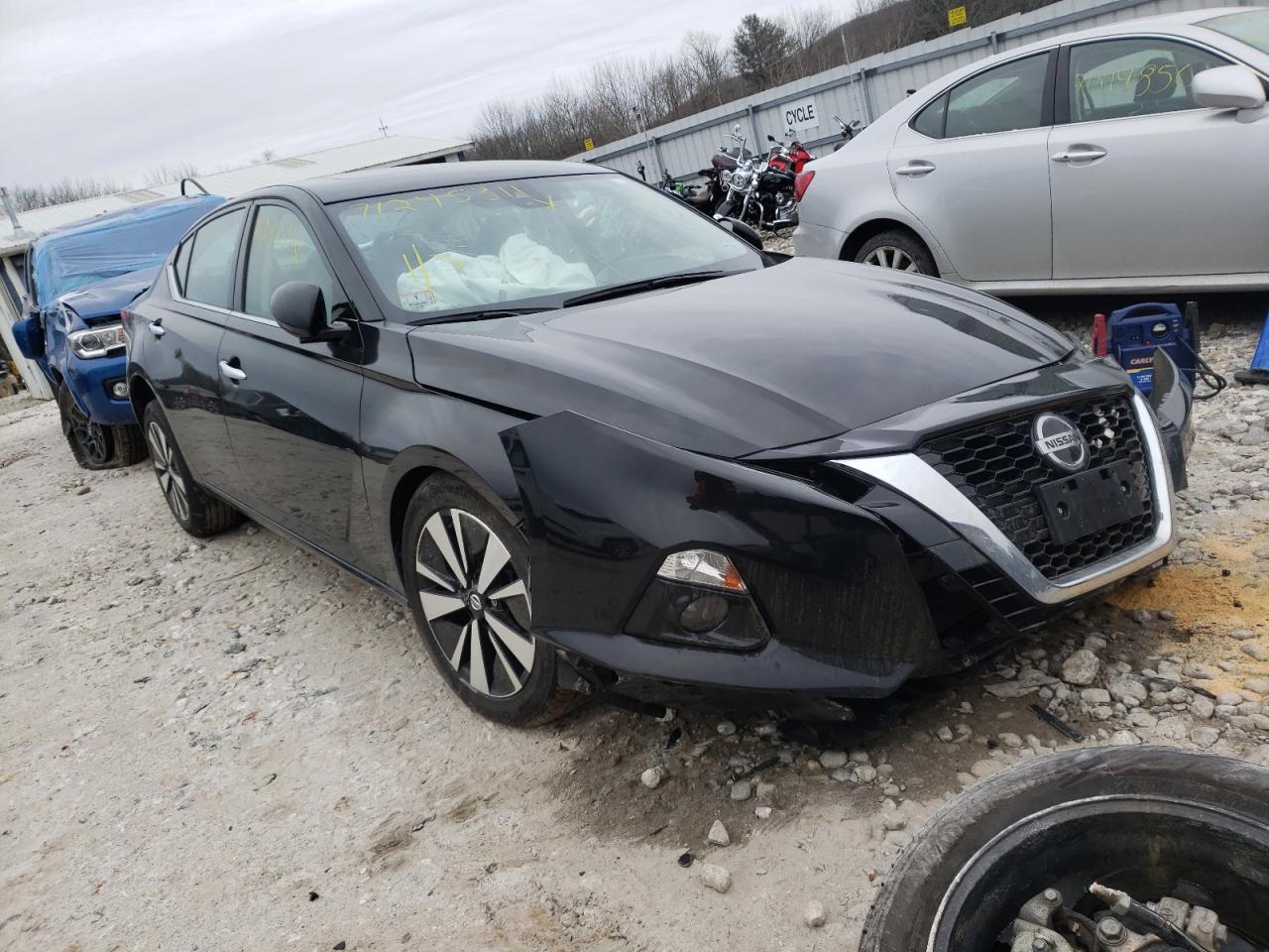 Nissan Altima sv (2019)