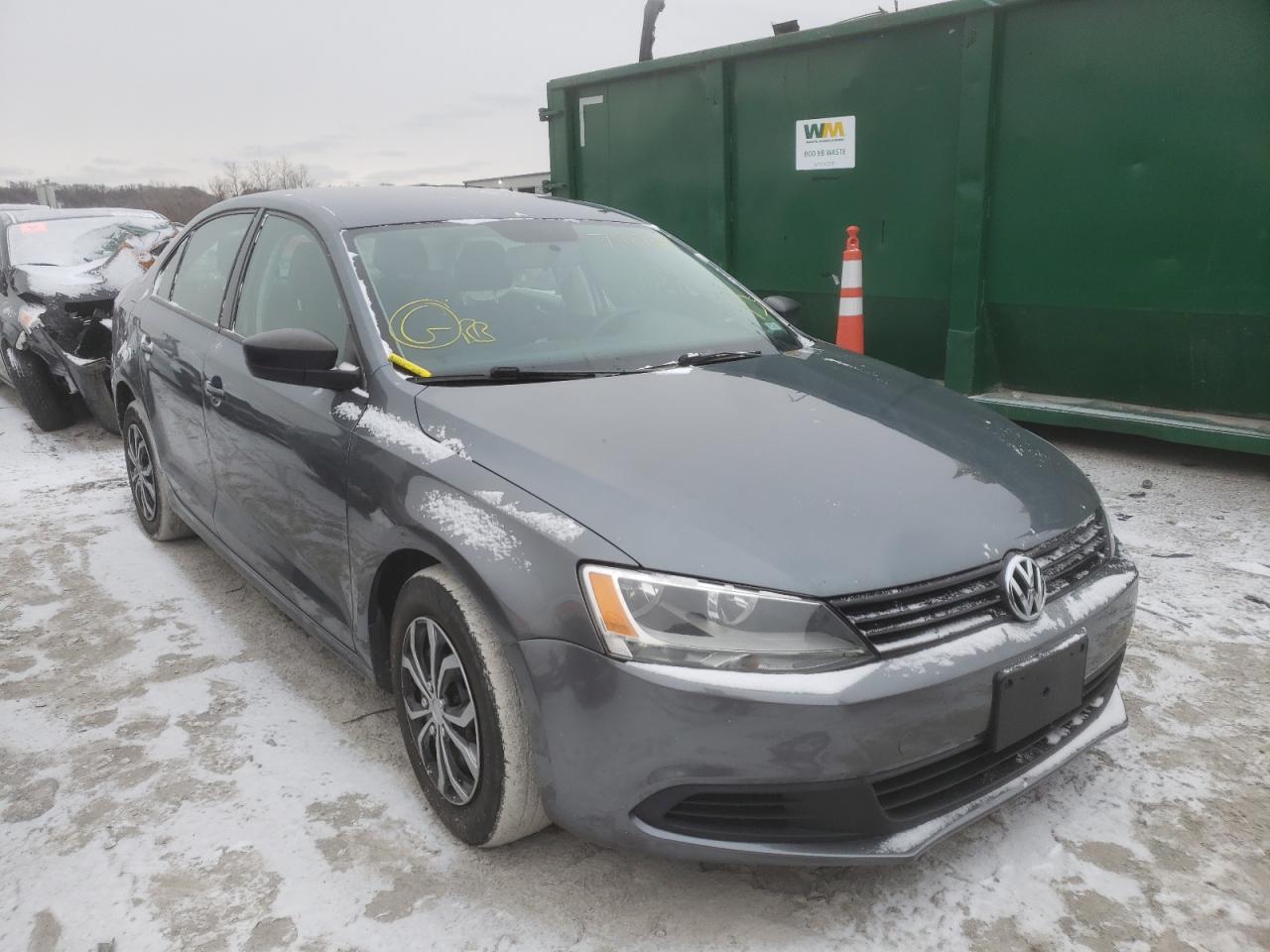 Volkswagen Jetta base (2013)