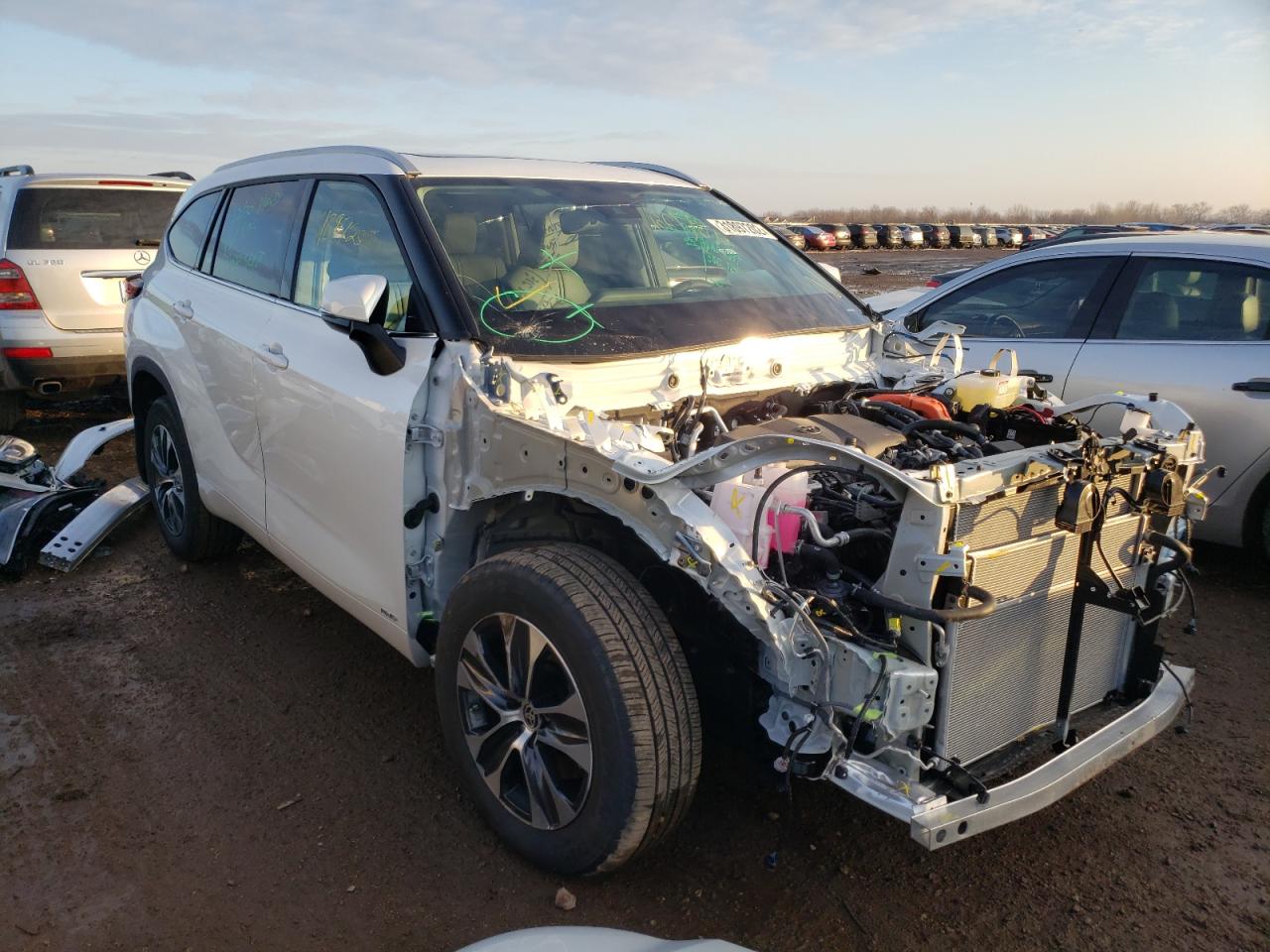 Toyota Highlander (2022)