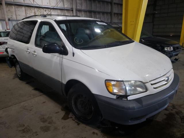 Toyota Sienna (2001)