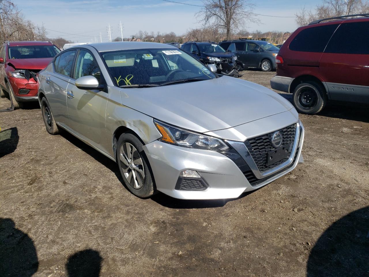 Nissan Altima s (2020)