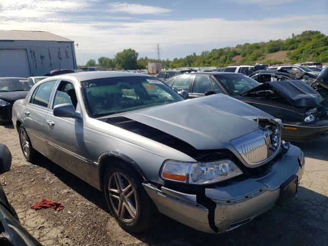 Lincoln Towncar (2006)