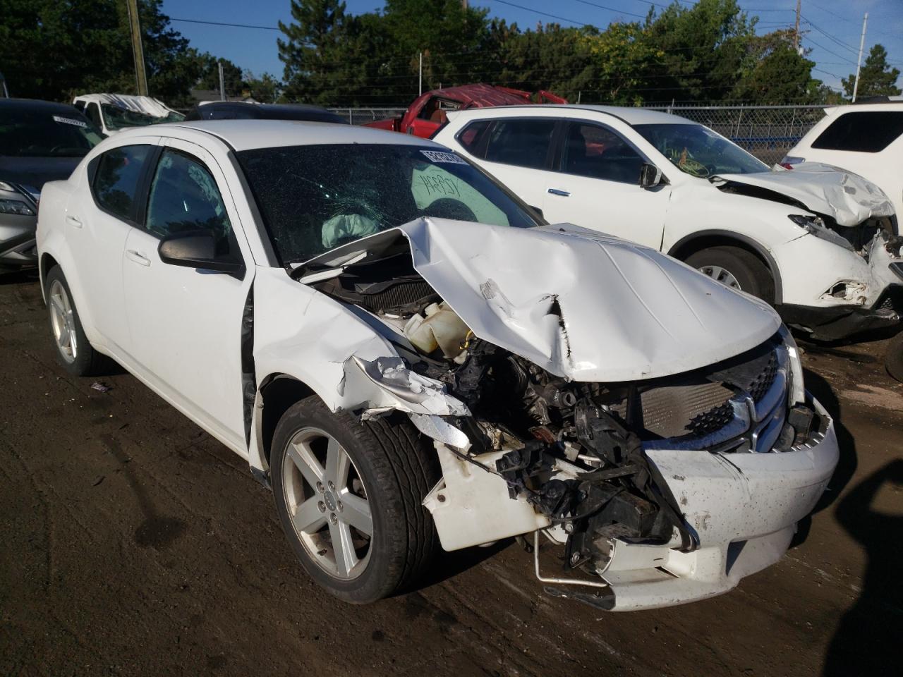 Dodge Avenger se (2013)