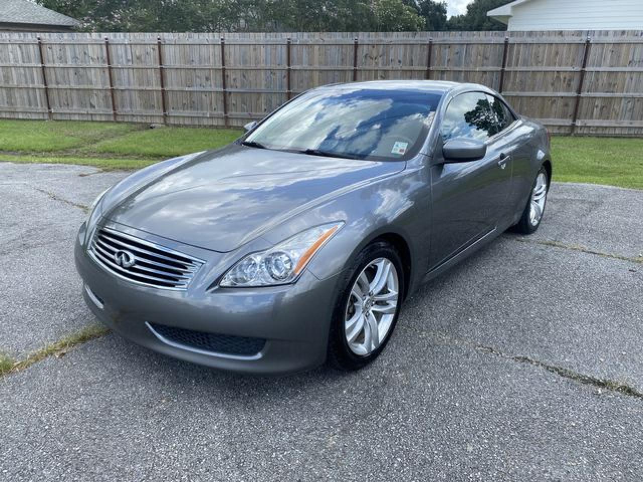 Infiniti G (2010)