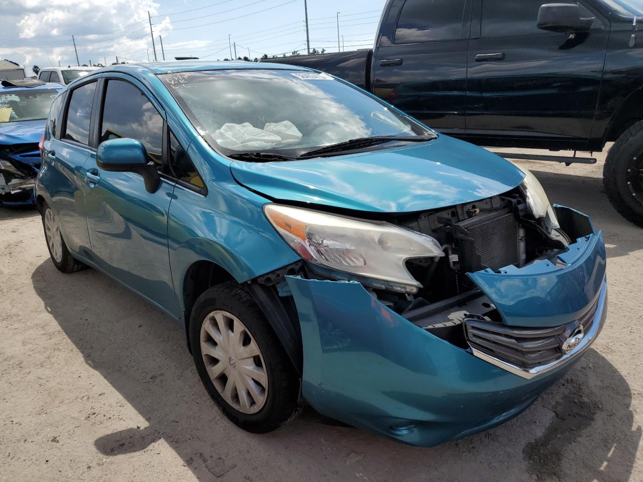 Nissan Versa note (2014)