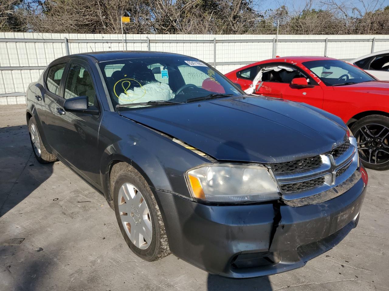 Dodge Avenger se (2012)