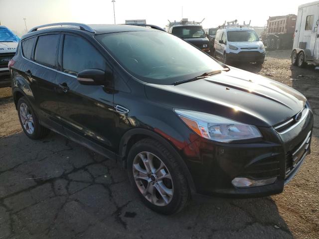 Ford Escape tit (2014)