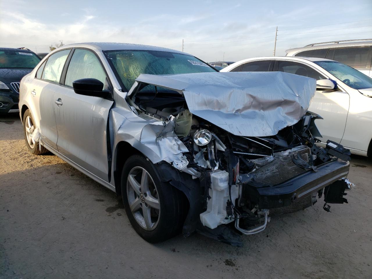 Volkswagen Jetta s (2016)