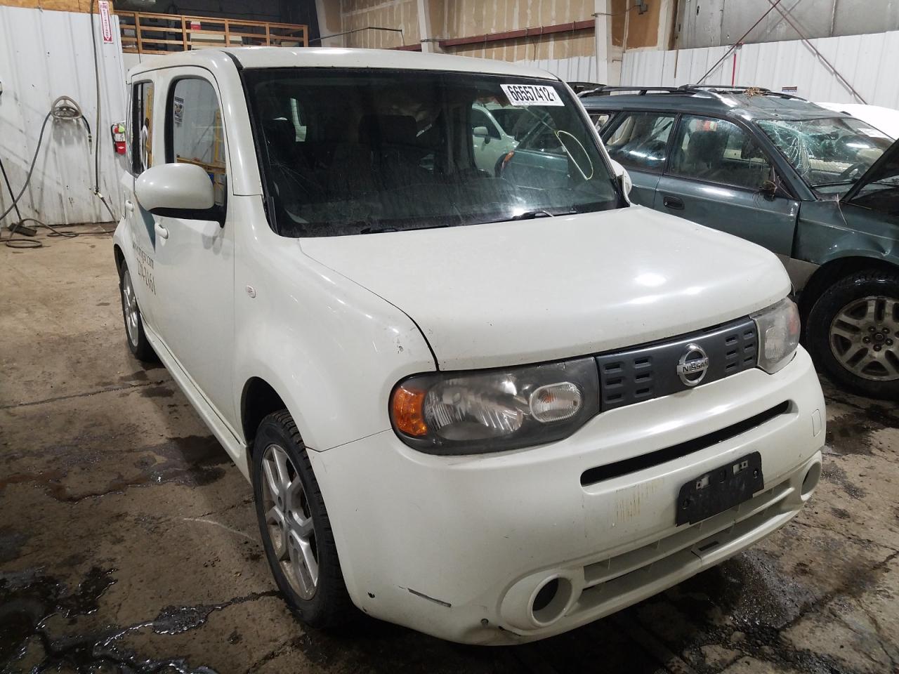 Nissan Cube base (2010)