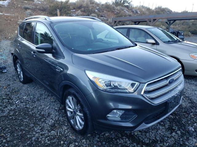 Ford Escape tit (2017)