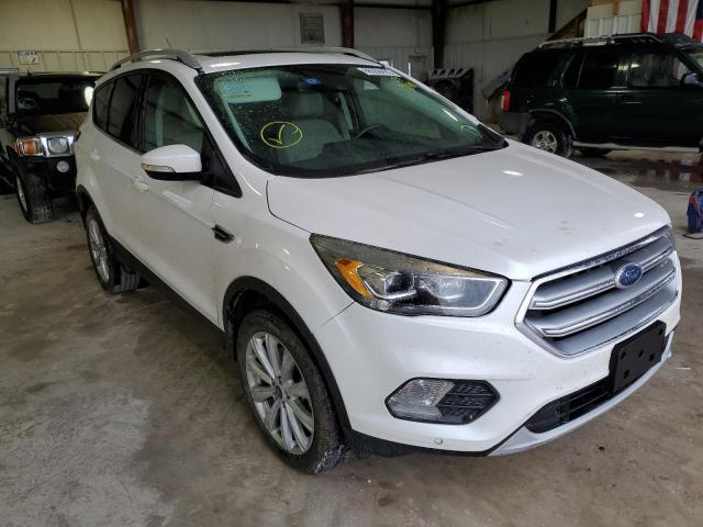 Ford Escape tit (2017)