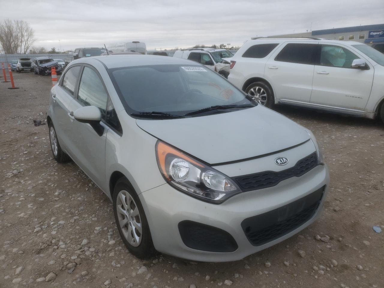 Kia Rio ex (2012)