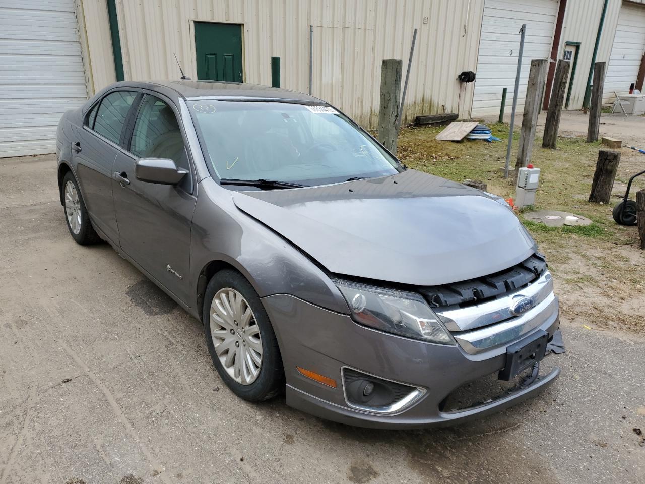 Ford Fusion hyb (2010)