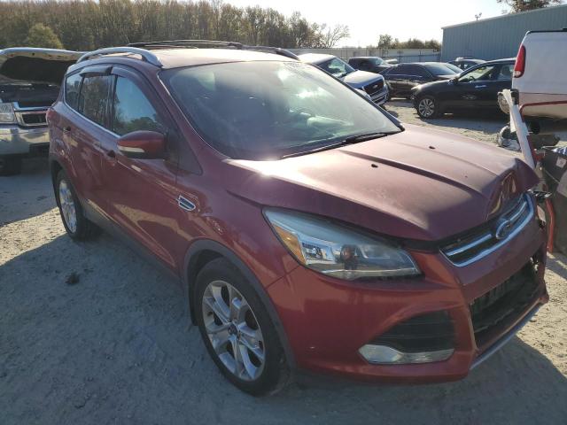 Ford Escape tit (2014)