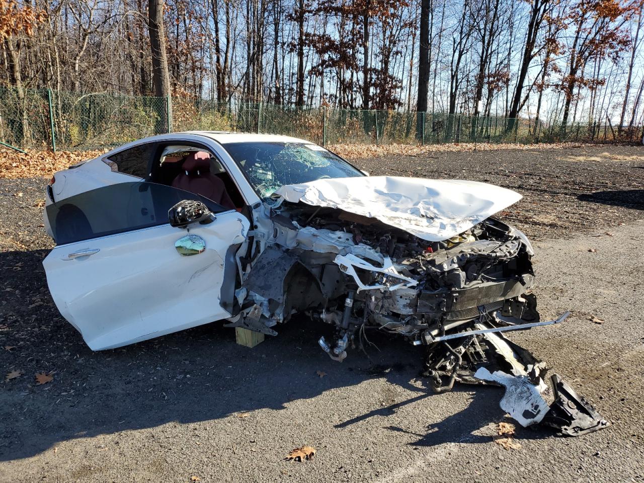 Infiniti Q60 (2017)