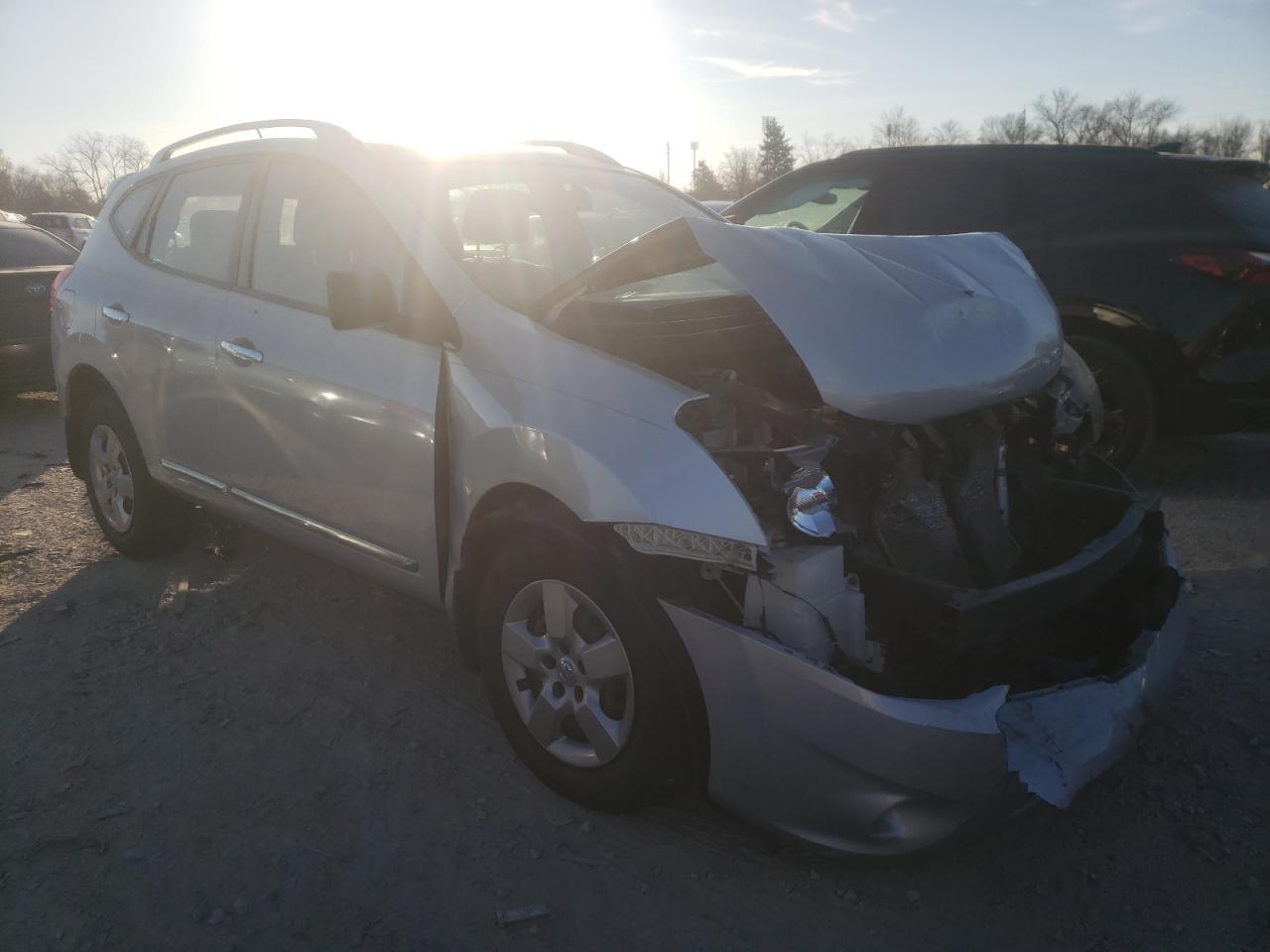 Nissan Rogue sele (2015)