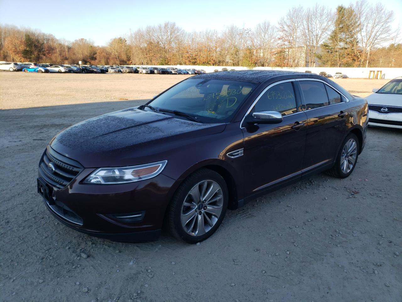 Ford Taurus lim (2010)