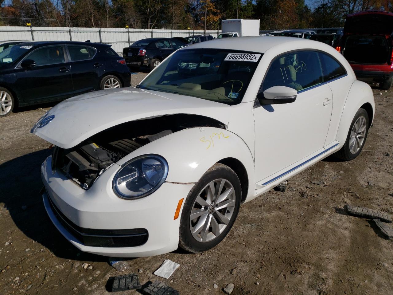 Volkswagen Beetle (2013)