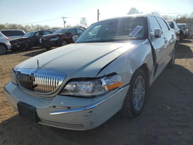 Lincoln Towncar (2007)