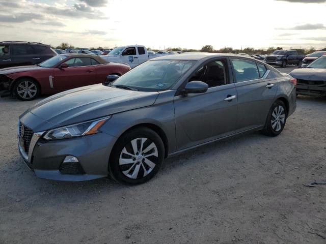 Nissan Altima s (2020)