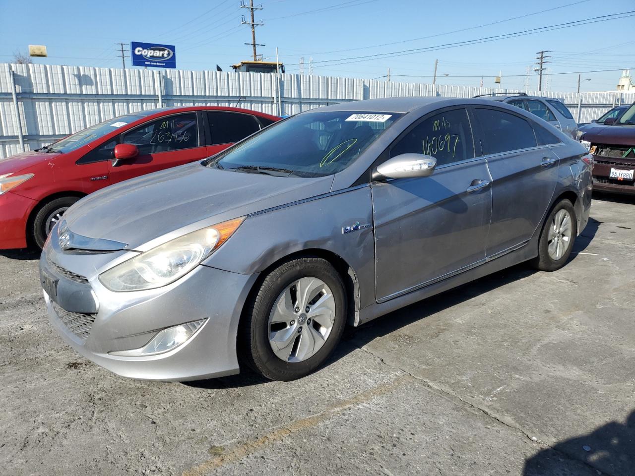 Hyundai Sonata hybrid (2013)