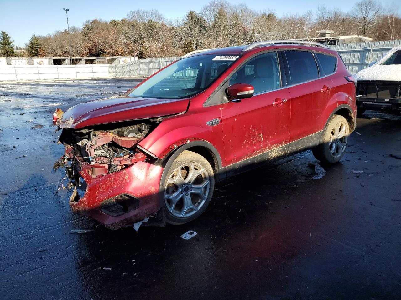 Ford Escape tit (2018)