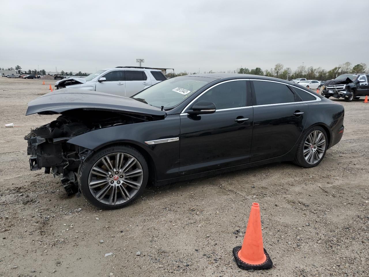 Jaguar Xjl portfo (2015)