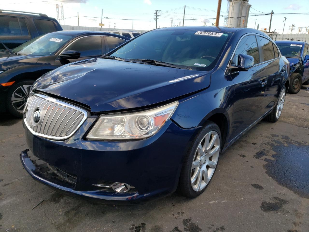 Buick Lacrosse t (2012)