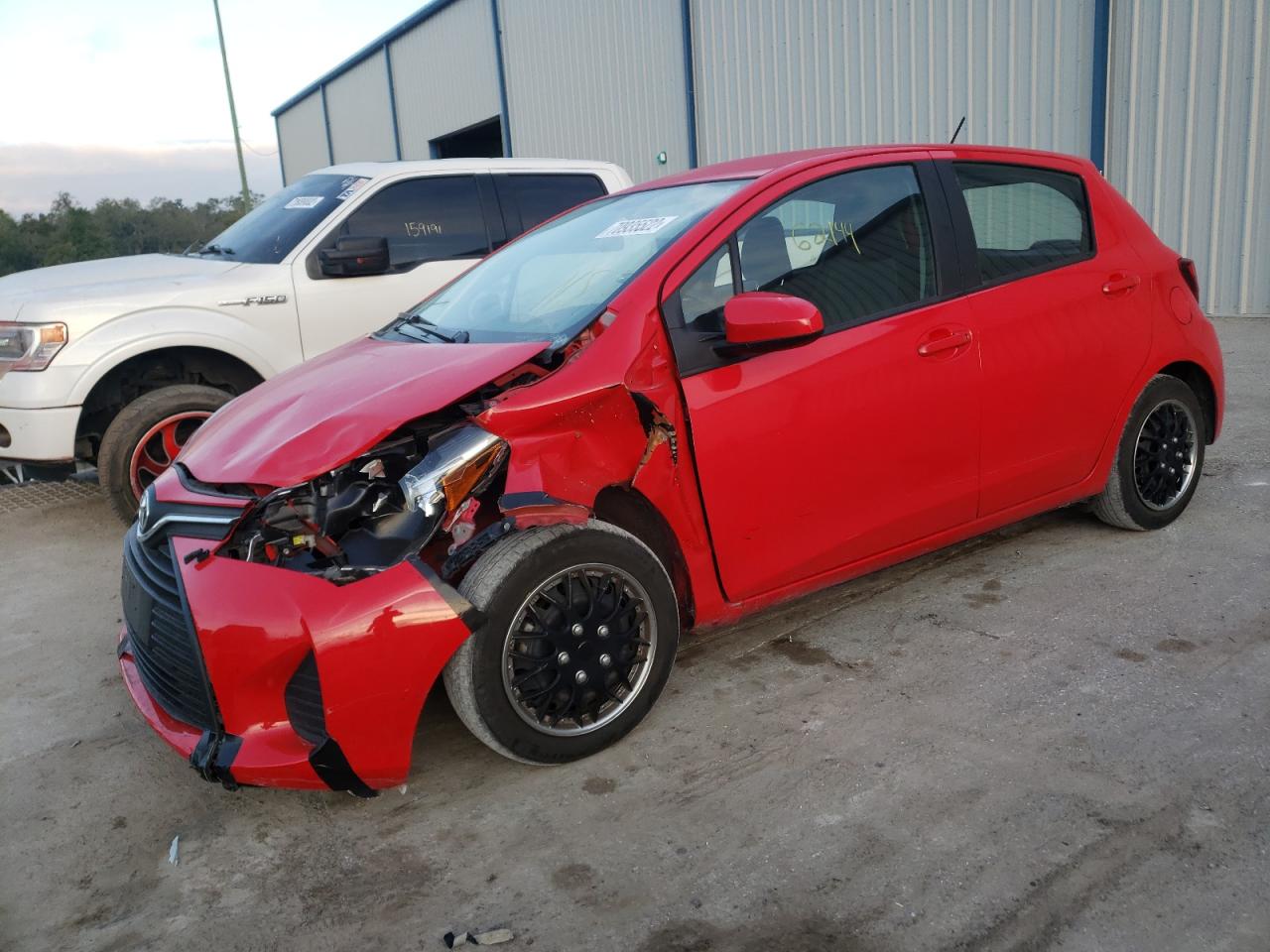 Toyota Yaris l (2016)