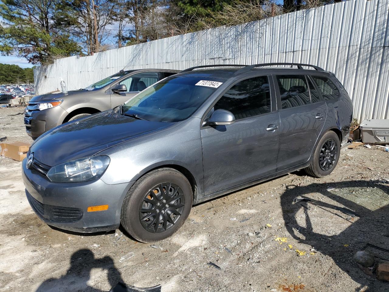 Volkswagen Jetta s (2013)