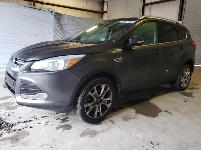Ford Escape tit (2016)