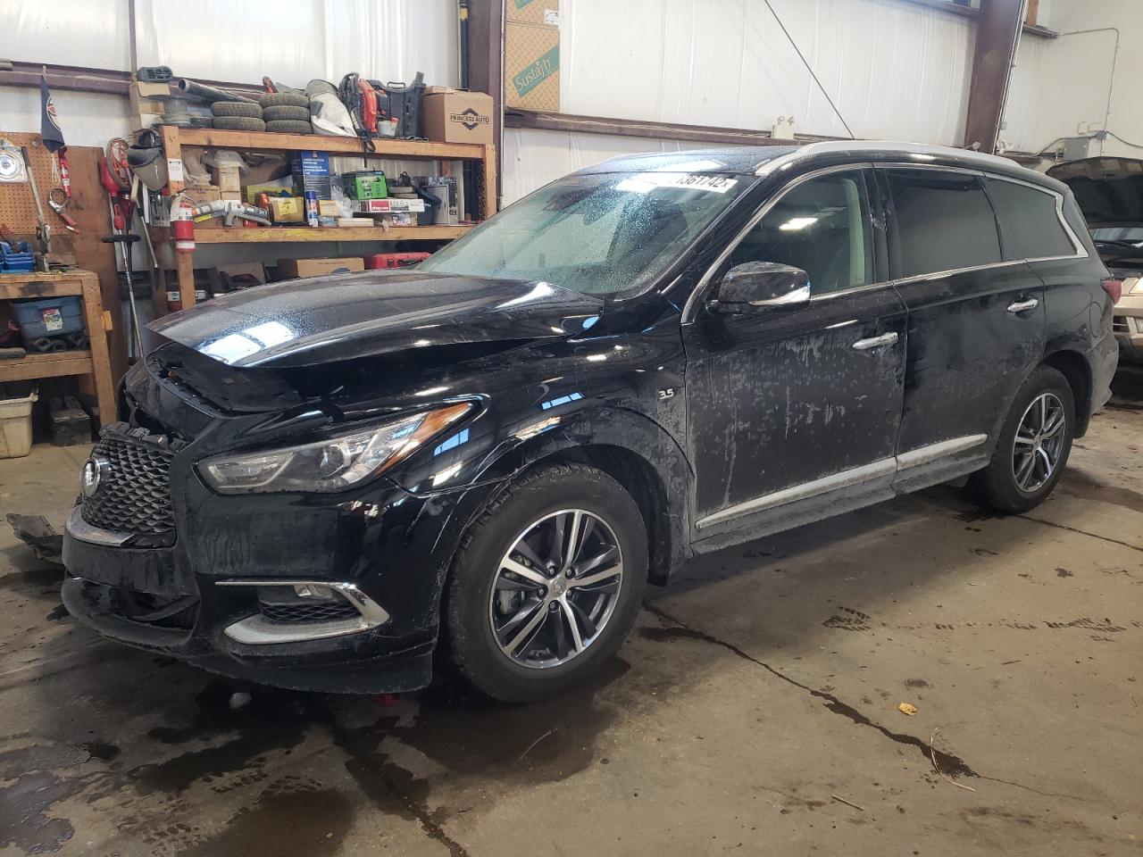 Infiniti Qx60 luxe (2019)