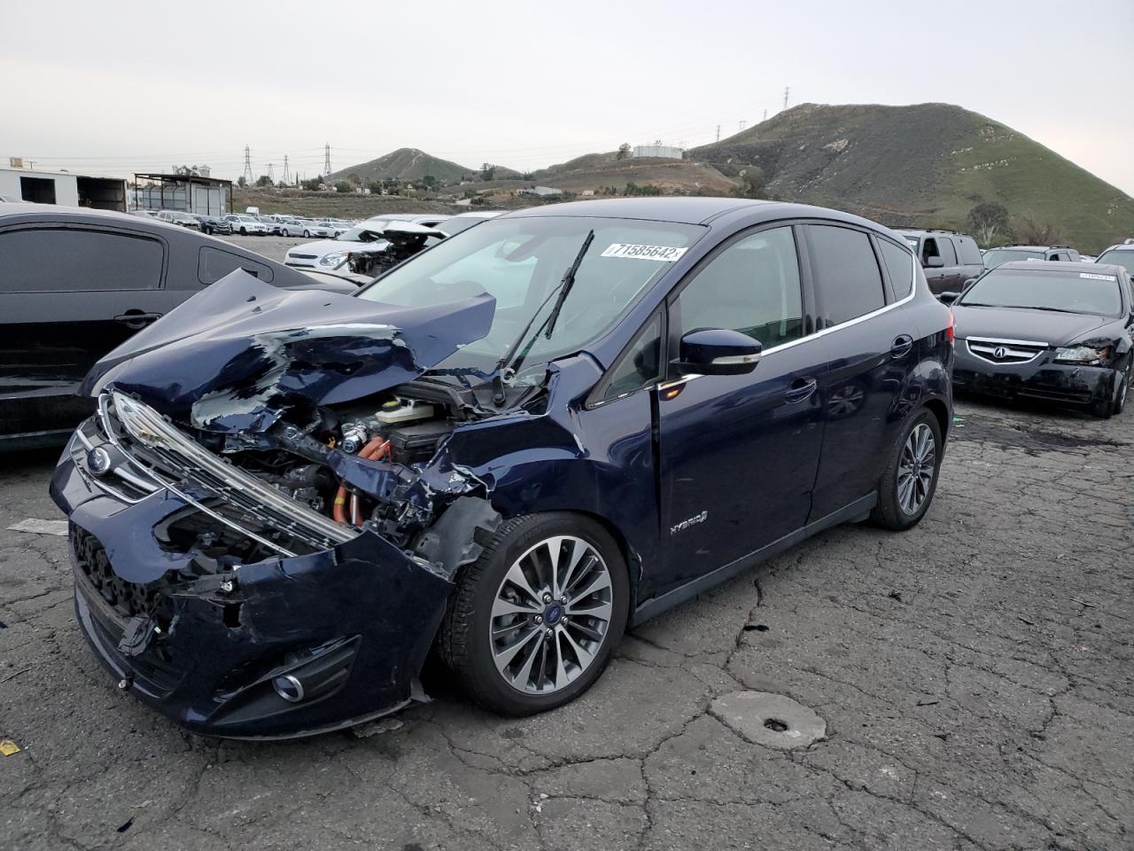 Ford C-max tita (2017)