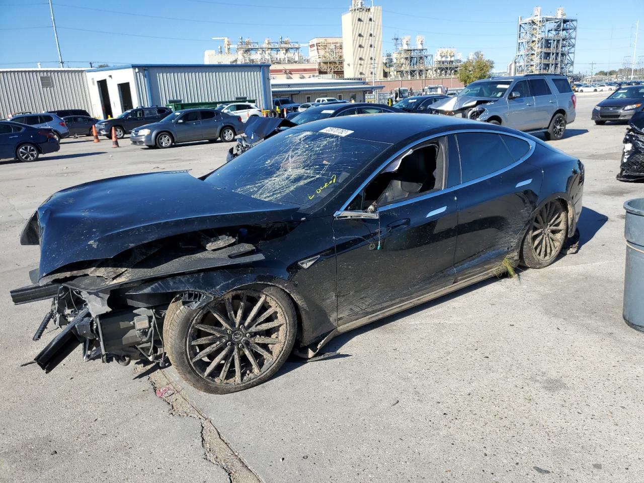 Tesla Model s 85 (2015)