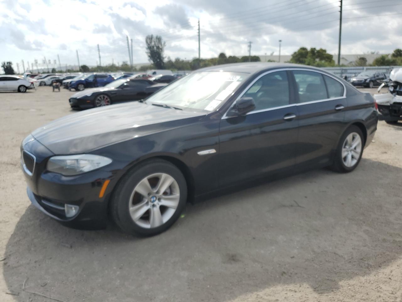 Bmw 528 i (2013)