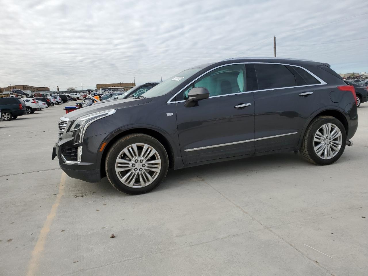 Cadillac Xt5 premiu (2017)