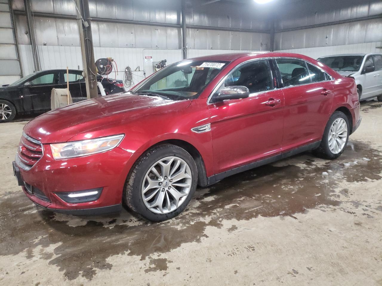 Ford Taurus lim (2013)