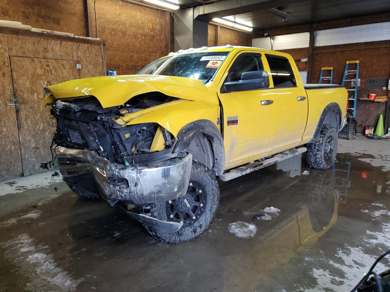 Dodge Ram 2500 s (2012)